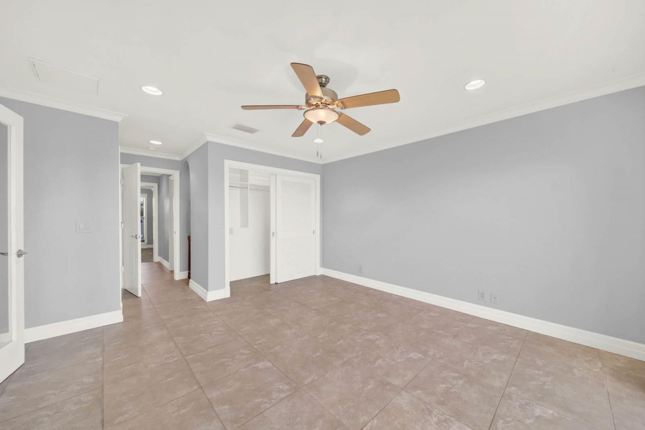 624 SW Saint Lucie Crescent, Unit 406, Stuart, FL 34994 Photo