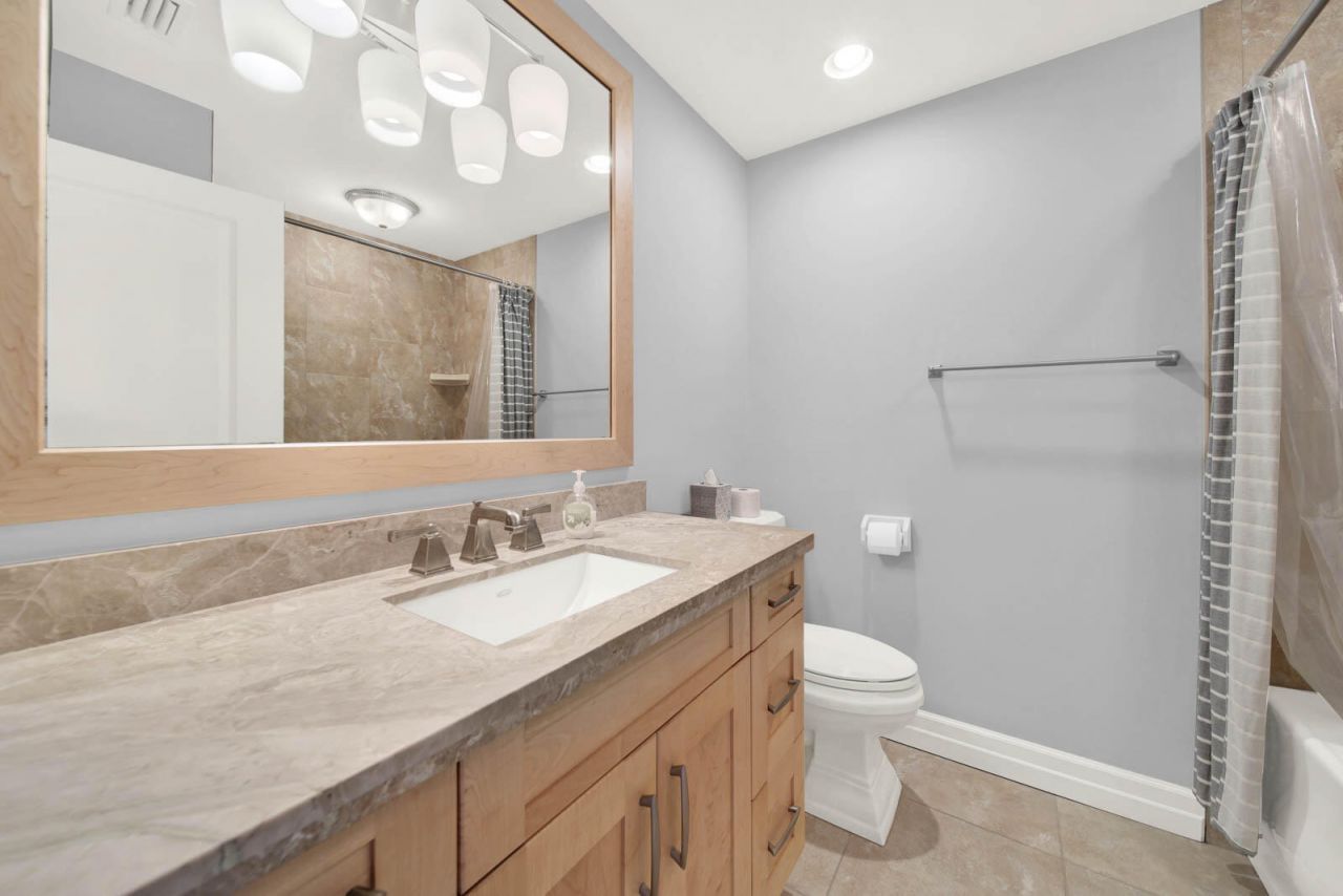 624 SW Saint Lucie Crescent, Unit 406, Stuart, FL 34994 Photo