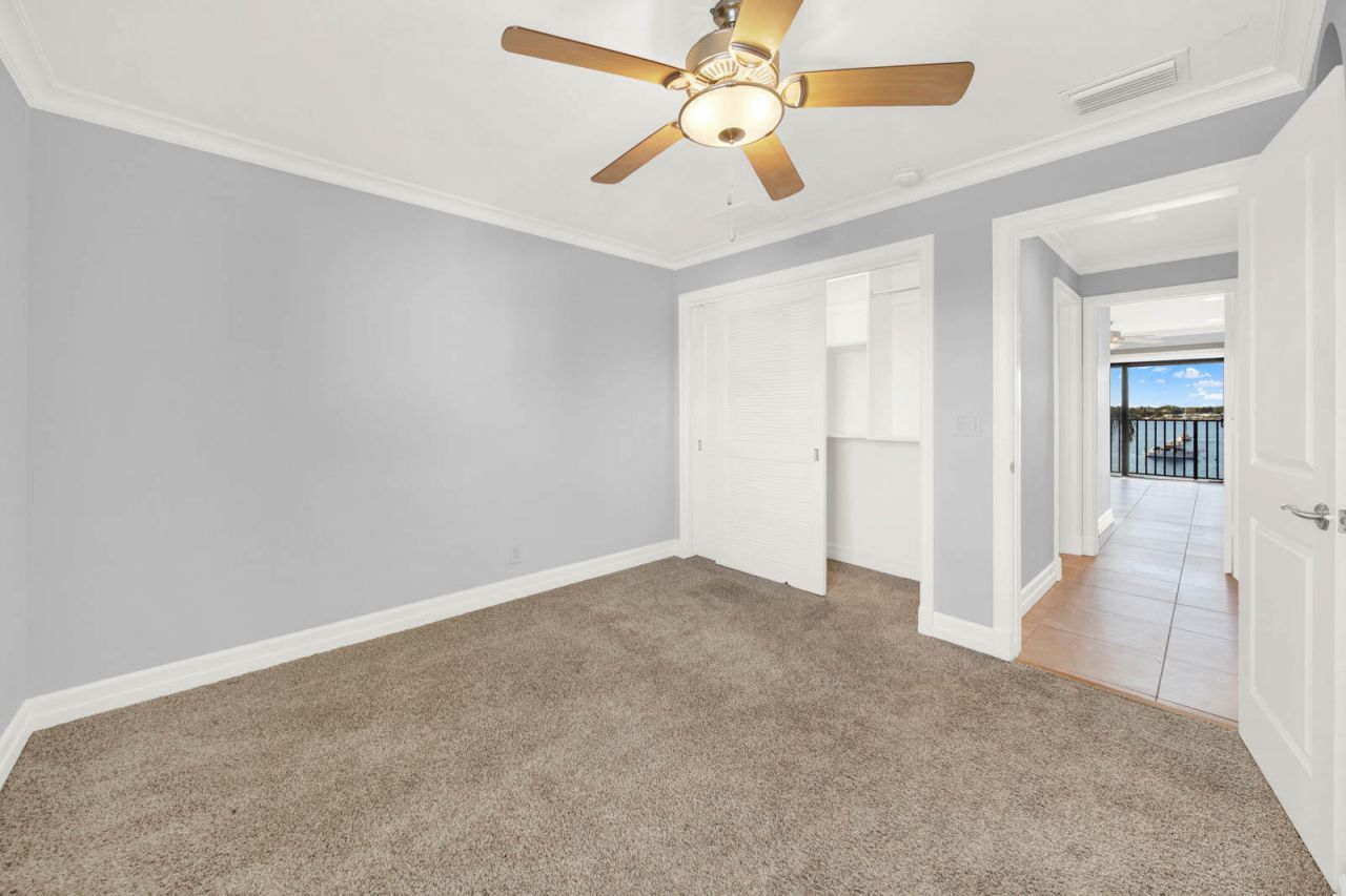 624 SW Saint Lucie Crescent, Unit 406, Stuart, FL 34994 Photo