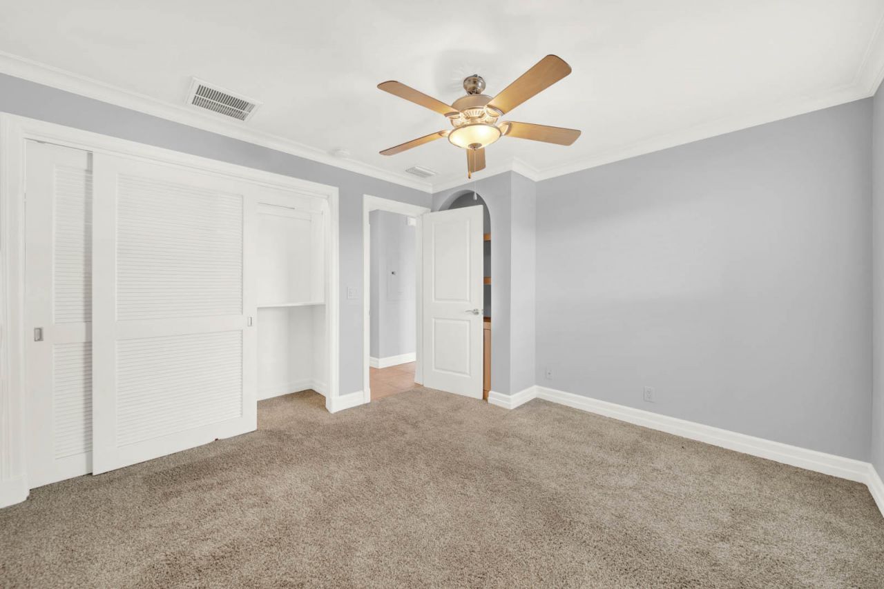 624 SW Saint Lucie Crescent, Unit 406, Stuart, FL 34994 Photo