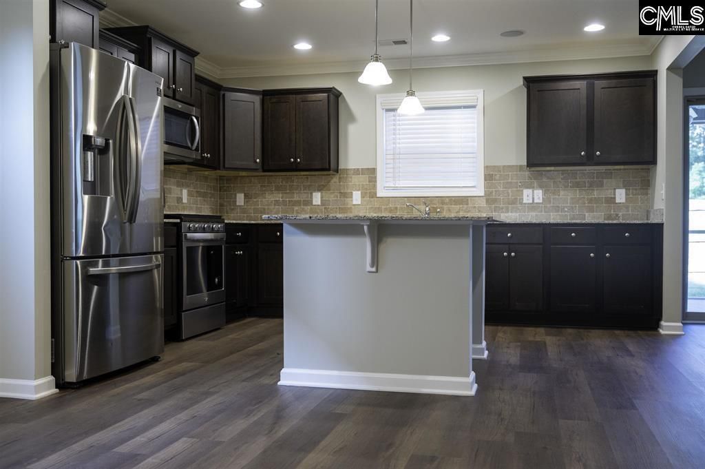 3139 Gedney Circle Photo 7