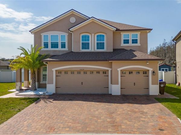 2424 VARENNA LOOP, KISSIMMEE, FL 34741
