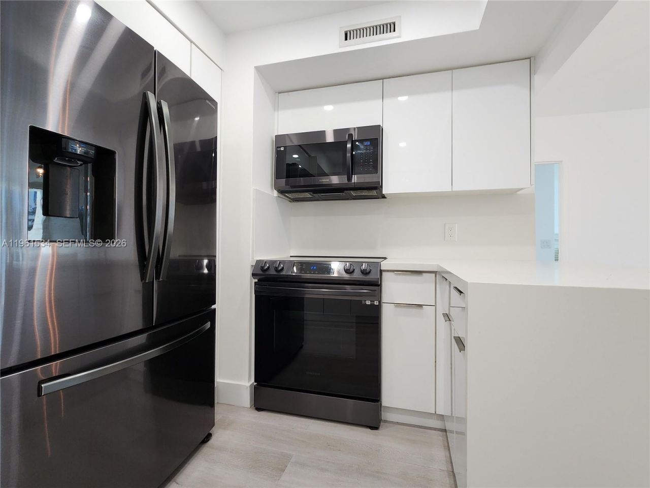 3505 S Ocean Dr, Unit 218, Hollywood, FL 33019 Photo