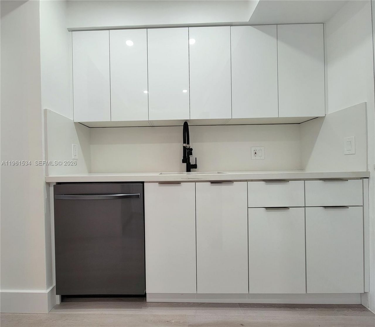 3505 S Ocean Dr, Unit 218, Hollywood, FL 33019 Photo