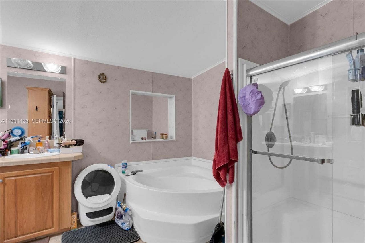 19800 SW 180th Ave, Miami, FL 33187 Photo