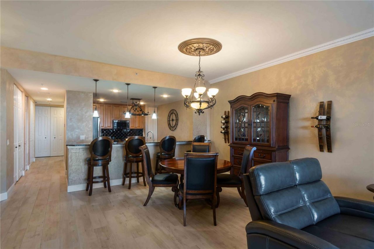 87 Vivante Boulevard, Unit 403, Punta Gorda, FL 33950 Photo