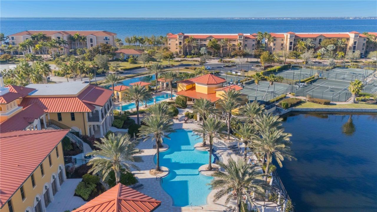 87 Vivante Boulevard, Unit 403, Punta Gorda, FL 33950 Photo