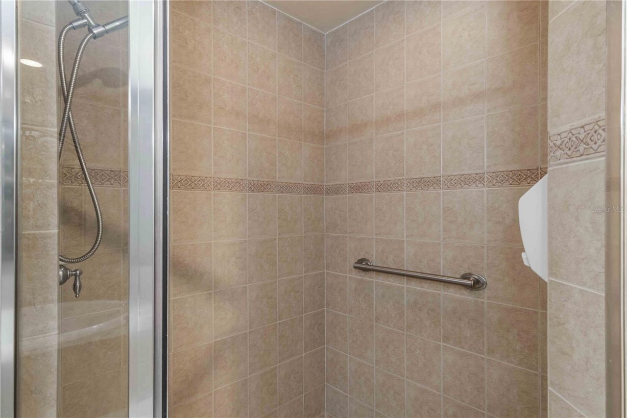 87 Vivante Boulevard, Unit 403, Punta Gorda, FL 33950 Photo