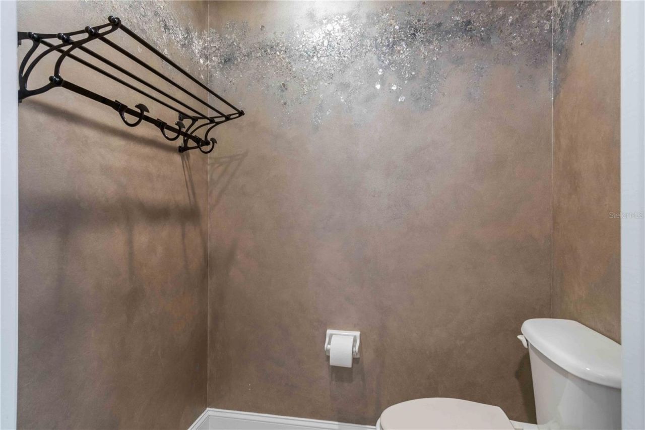 87 Vivante Boulevard, Unit 403, Punta Gorda, FL 33950 Photo