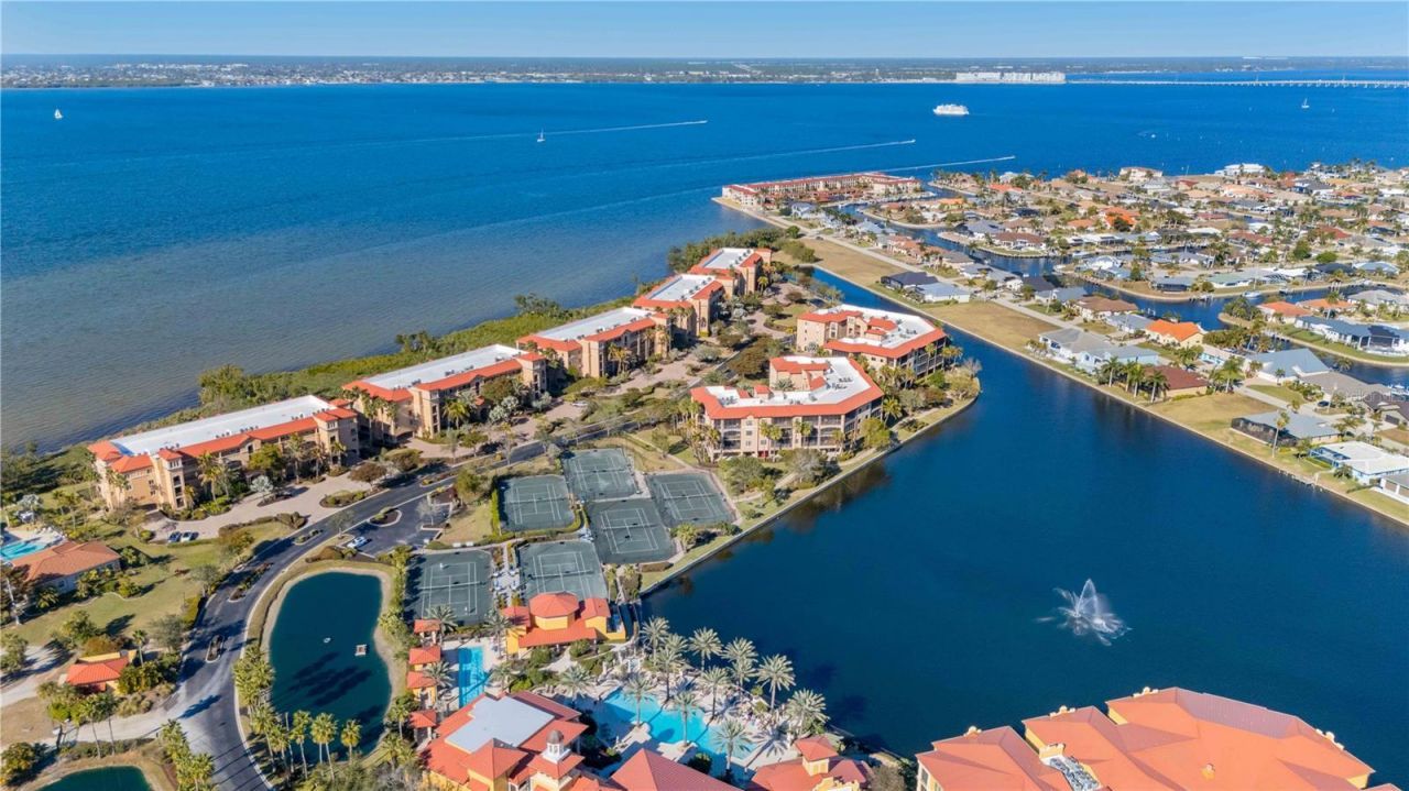 87 Vivante Boulevard, Unit 403, Punta Gorda, FL 33950 Photo