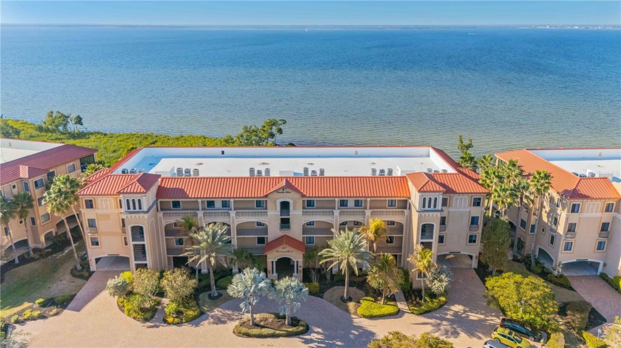 87 Vivante Boulevard, Unit 403, Punta Gorda, FL 33950 Photo