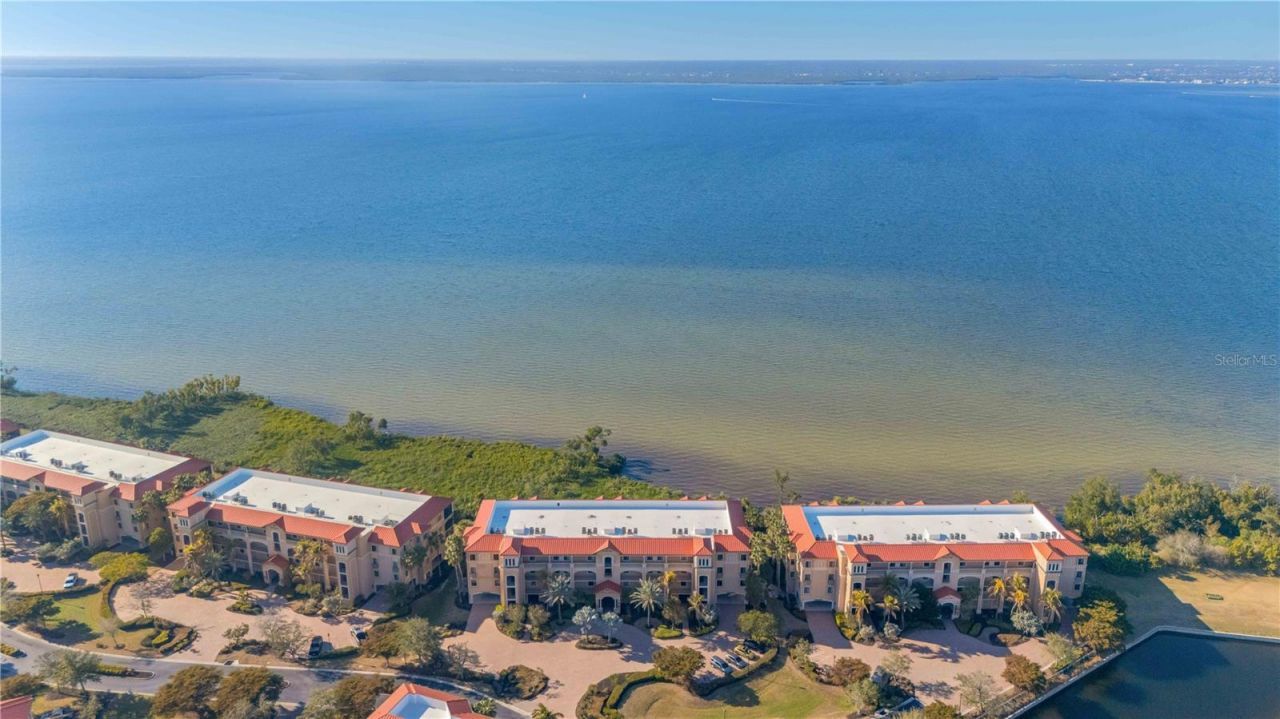 87 Vivante Boulevard, Unit 403, Punta Gorda, FL 33950 Photo