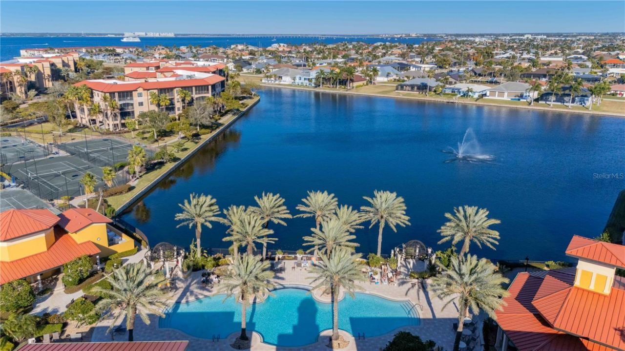 87 Vivante Boulevard, Unit 403, Punta Gorda, FL 33950 Photo