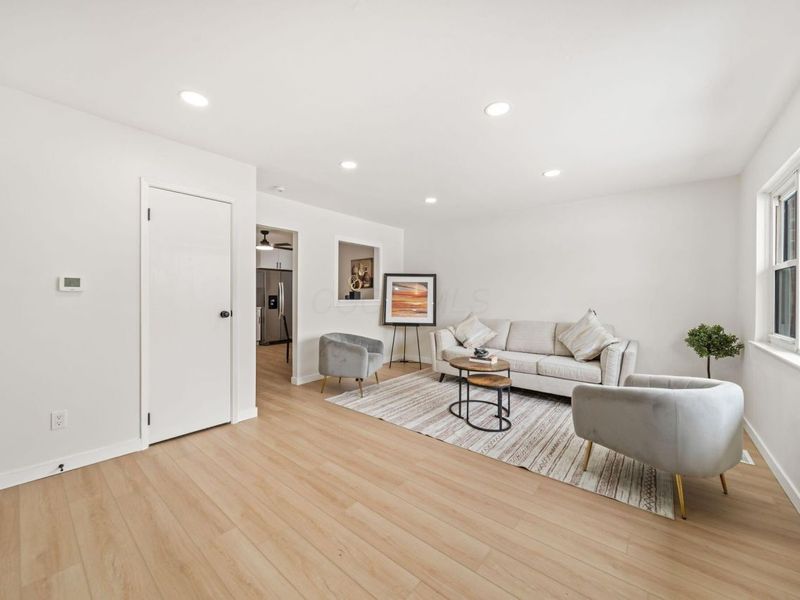 2942 Arrowhead Court, Columbus, OH 43232 Photo 11