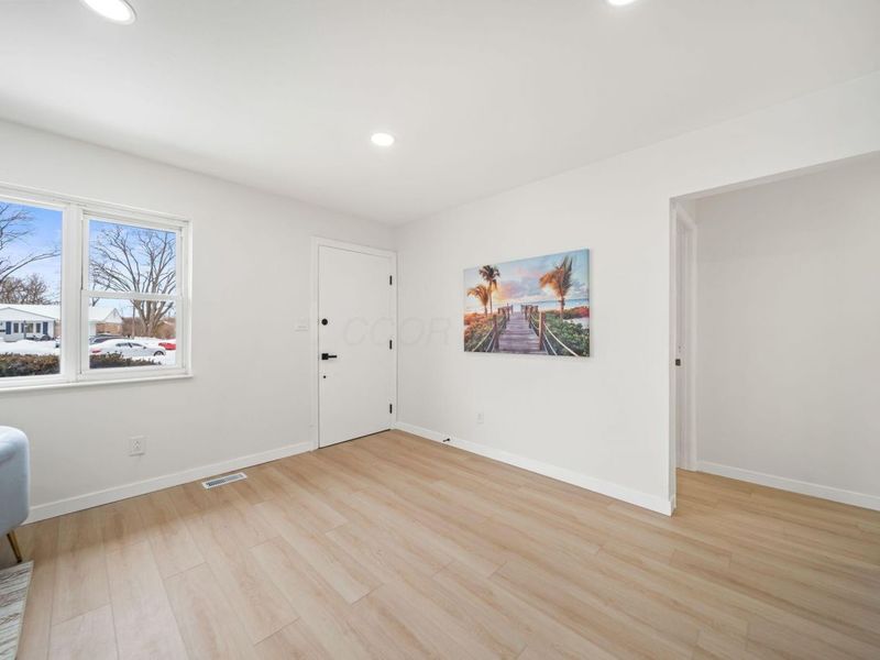 2942 Arrowhead Court, Columbus, OH 43232 Photo 18