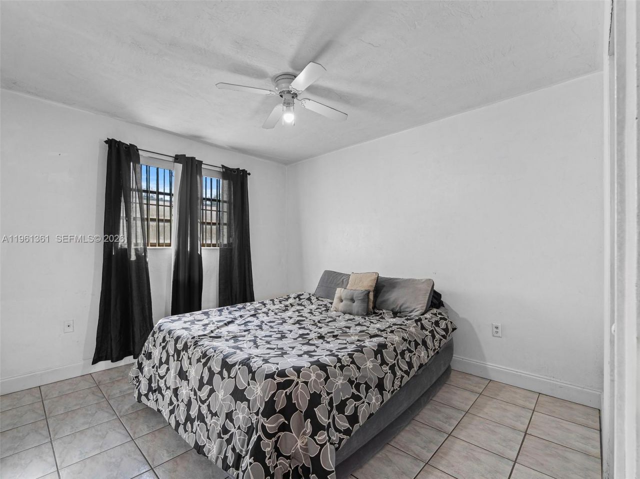 811 NW 112th St, Miami, FL 33168 Photo