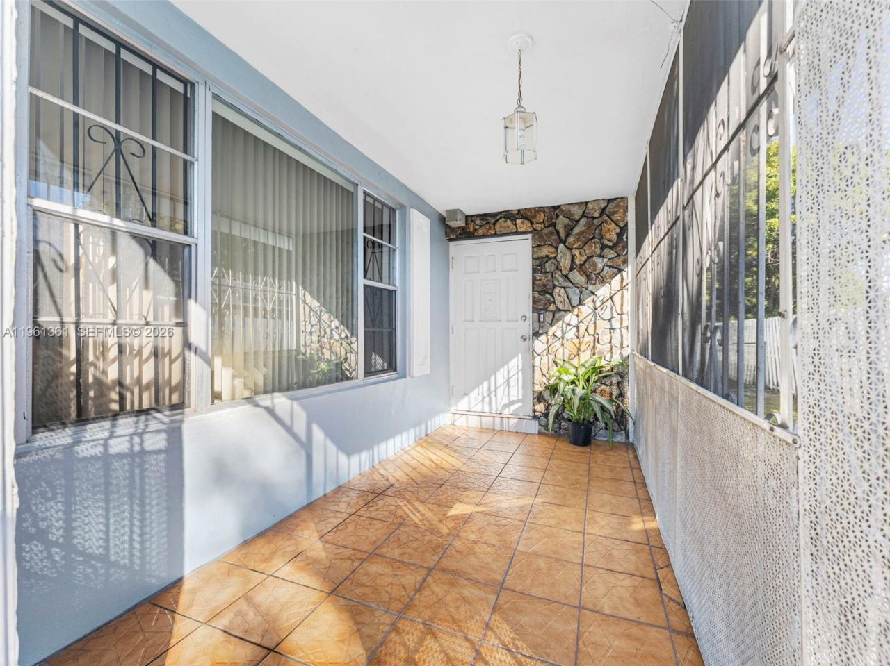 811 NW 112th St, Miami, FL 33168 Photo