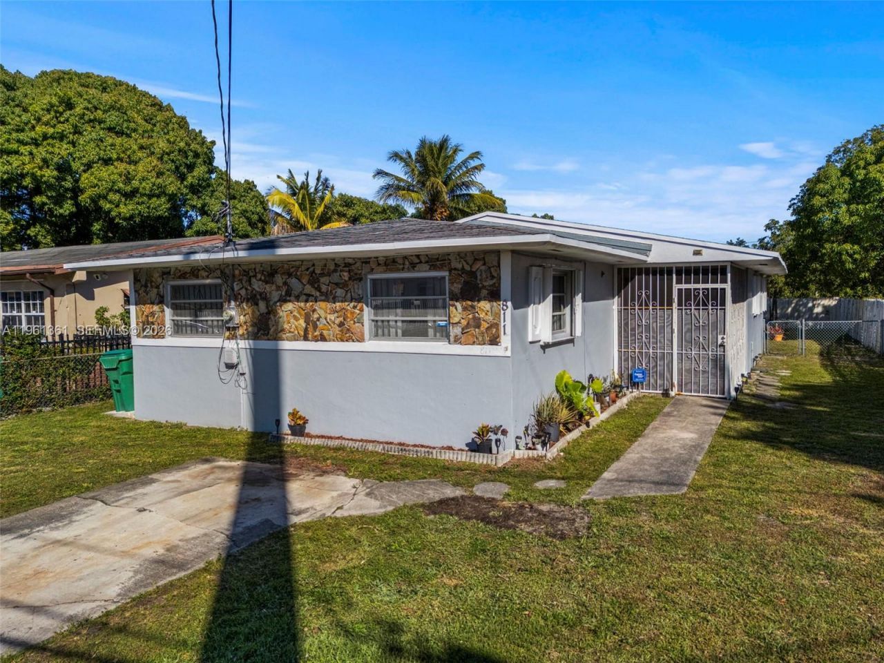 811 NW 112th St, Miami, FL 33168 Photo