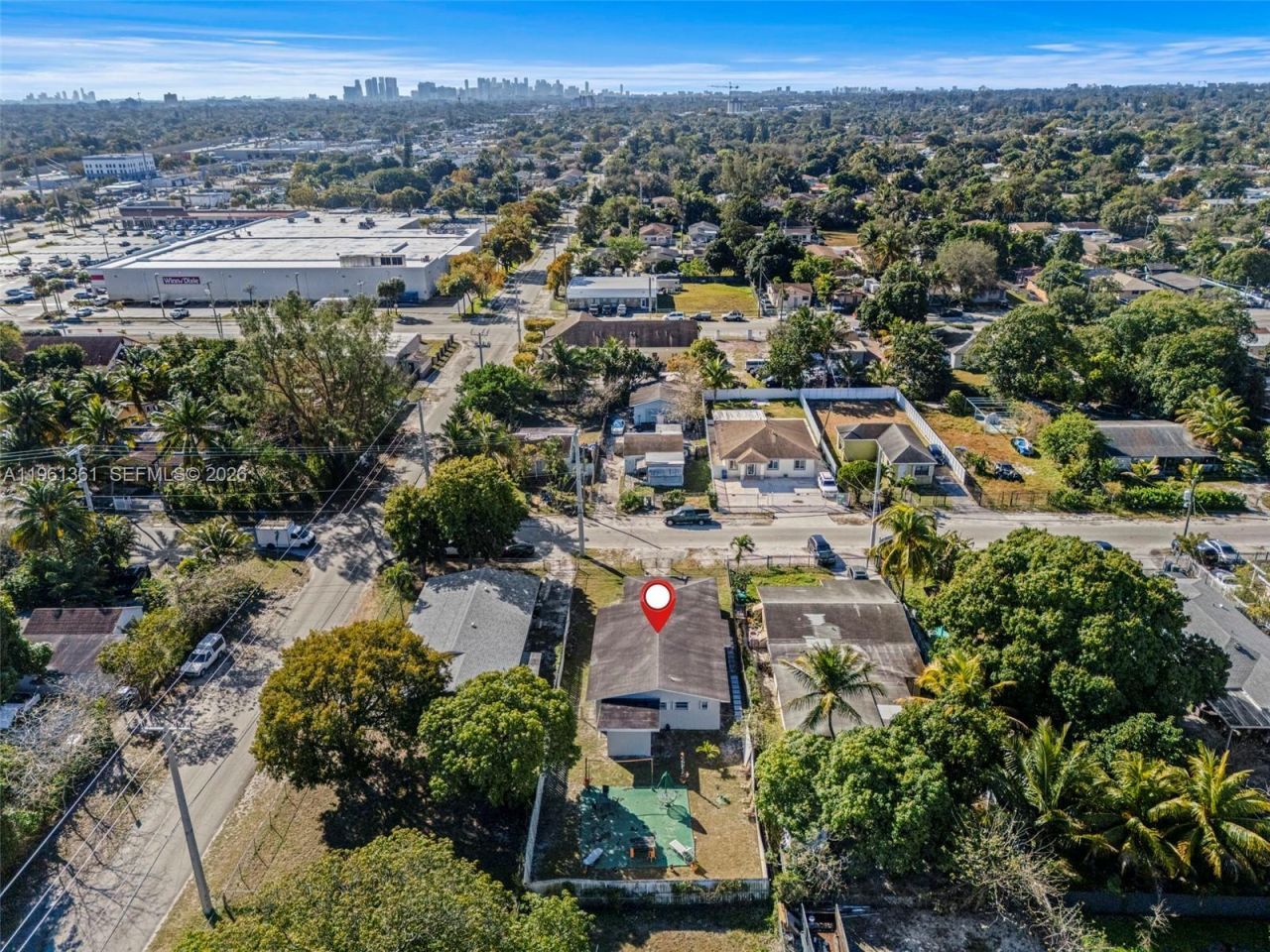 811 NW 112th St, Miami, FL 33168 Photo