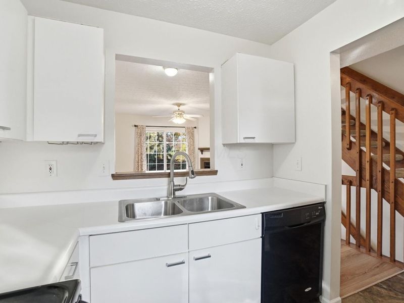 2260 Lila Way, Unit 62D, Columbus, OH 43235 Photo 6