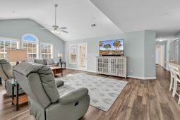 127 Veranda Way photo 4