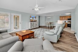 127 Veranda Way photo 4