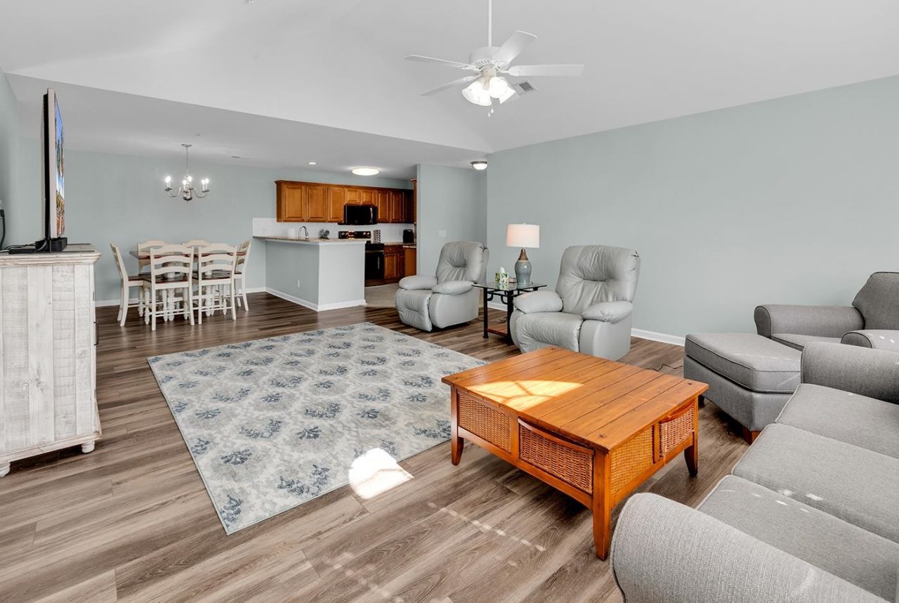 127 Veranda Way Photo 6