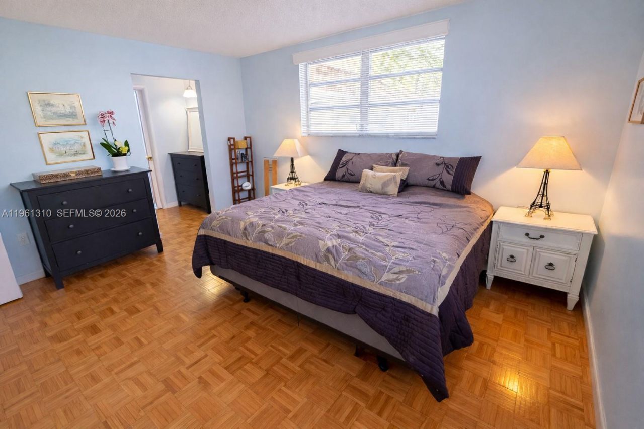 16750 NE 14th Ave, Unit 202, Miami, FL 33162 Photo