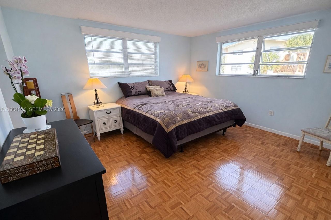 16750 NE 14th Ave, Unit 202, Miami, FL 33162 Photo