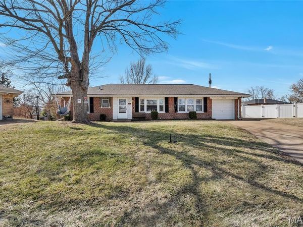 9955 Box Elder Court, St Louis, MO 63123