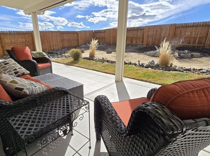 9425 Cape Drive, Reno, NV 89506 Photo