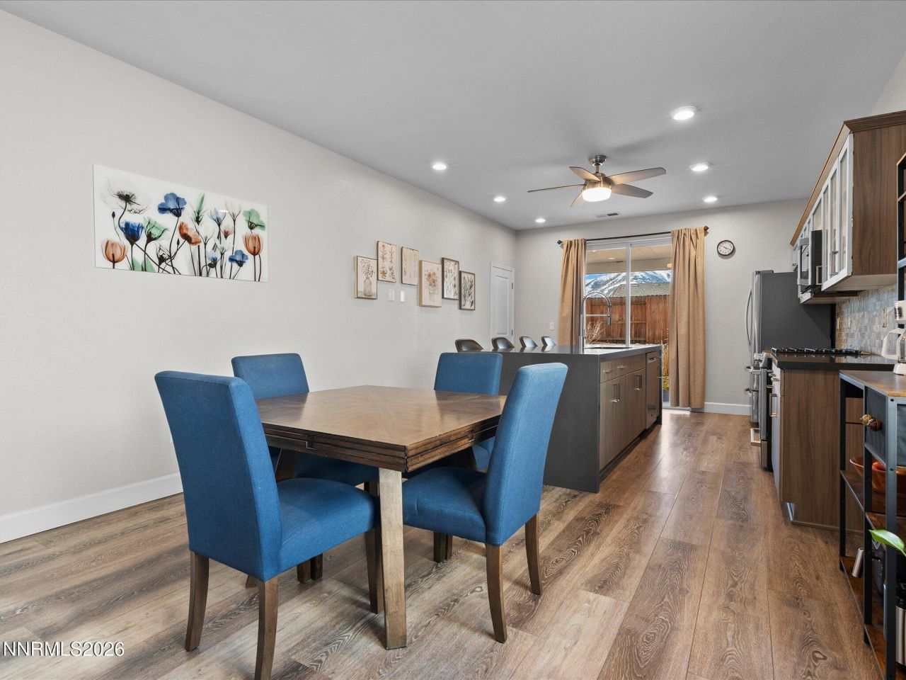 9425 Cape Drive, Reno, NV 89506 Photo