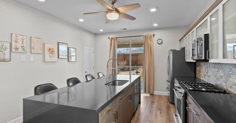 9425 Cape Drive, Reno, NV 89506 Photo