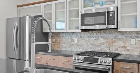 9425 Cape Drive, Reno, NV 89506 Photo