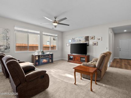 9425 Cape Drive, Reno, NV 89506 Photo