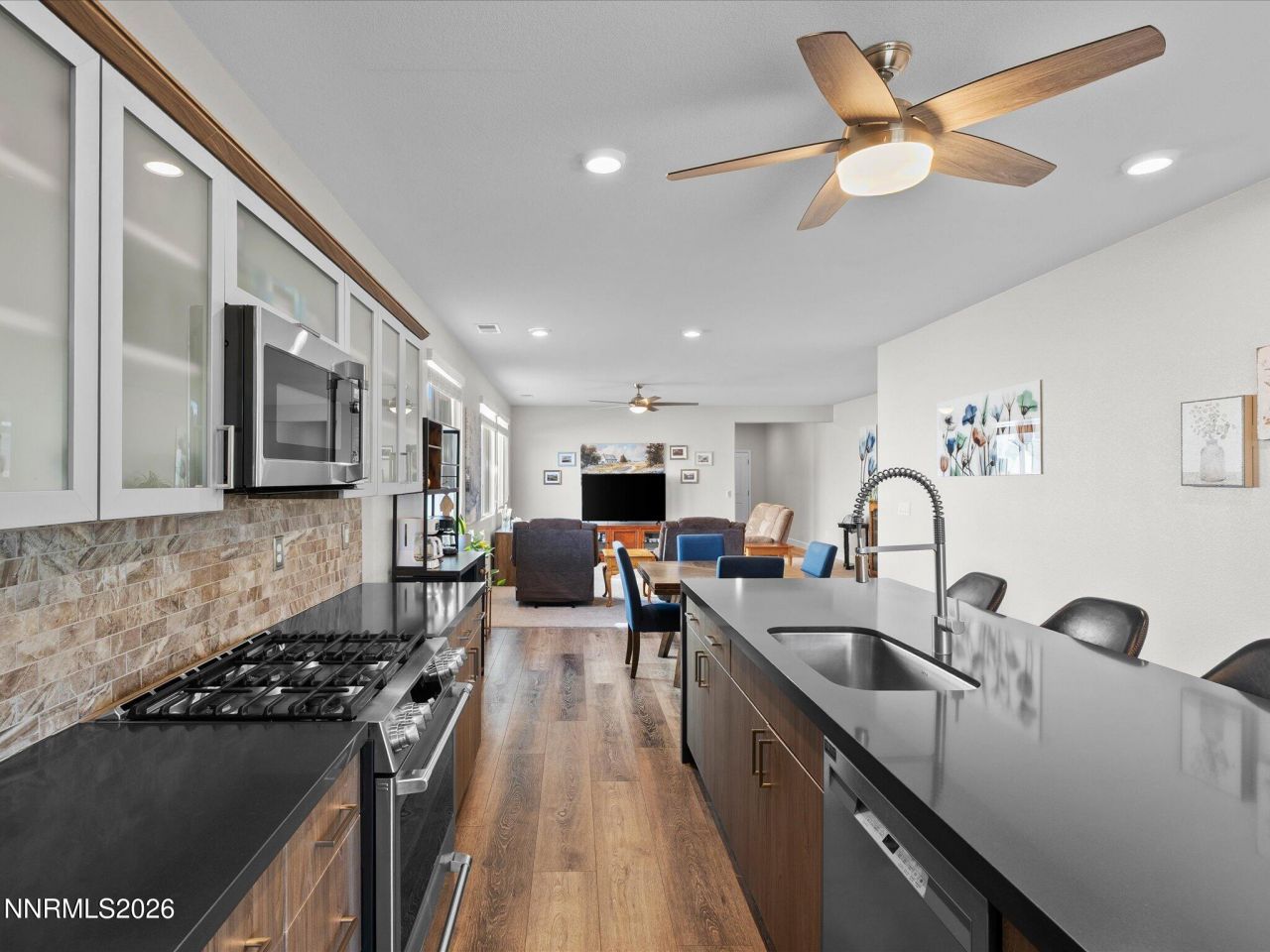 9425 Cape Drive, Reno, NV 89506 Photo