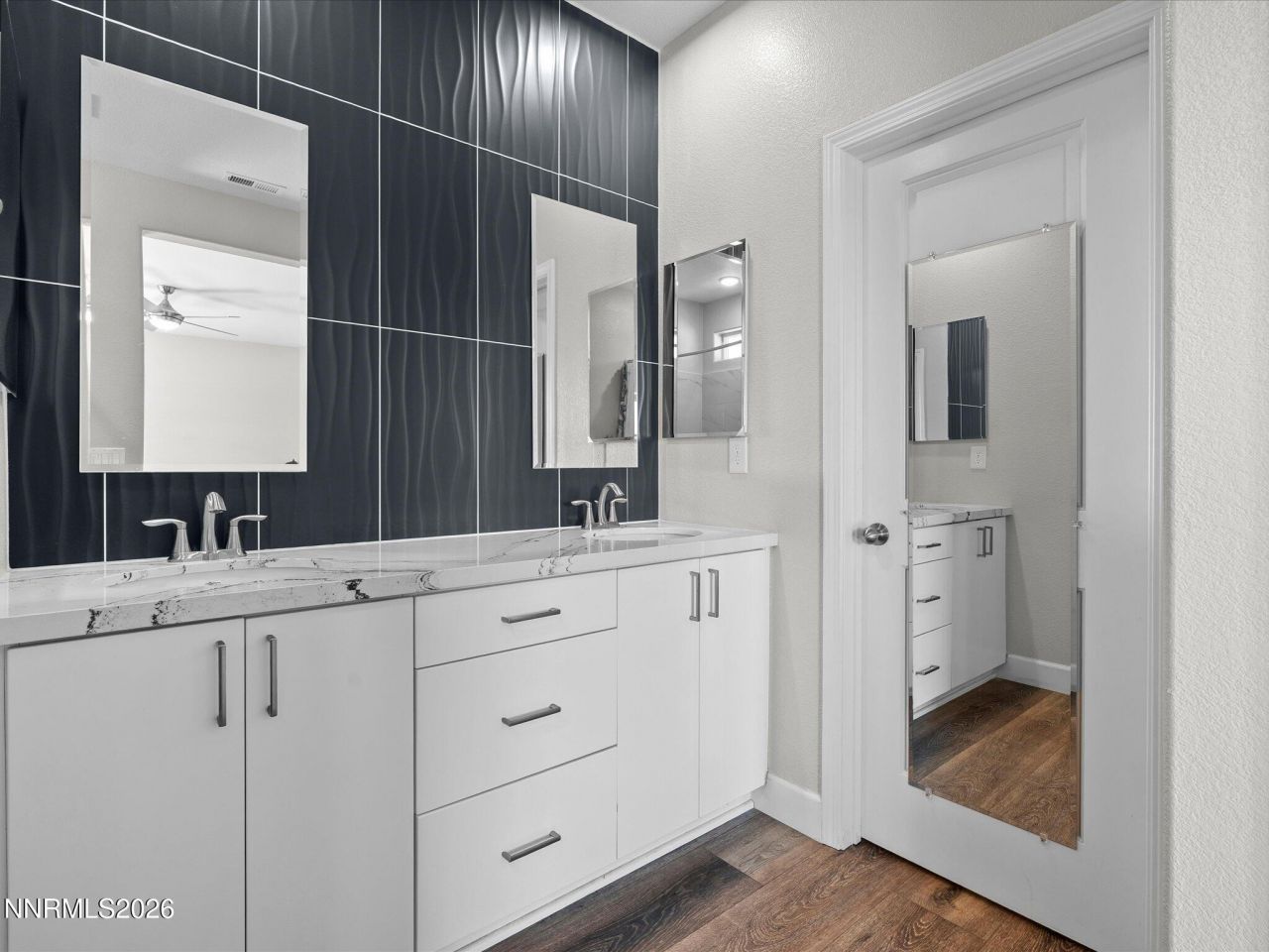 9425 Cape Drive, Reno, NV 89506 Photo