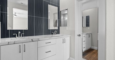 9425 Cape Drive, Reno, NV 89506 Photo