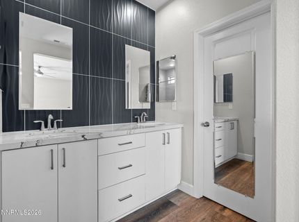 9425 Cape Drive, Reno, NV 89506 Photo