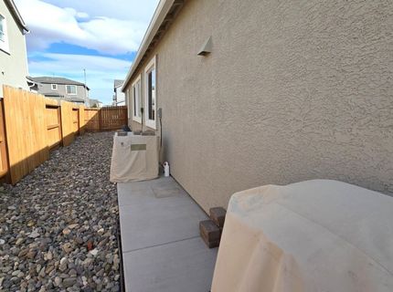 9425 Cape Drive, Reno, NV 89506 Photo