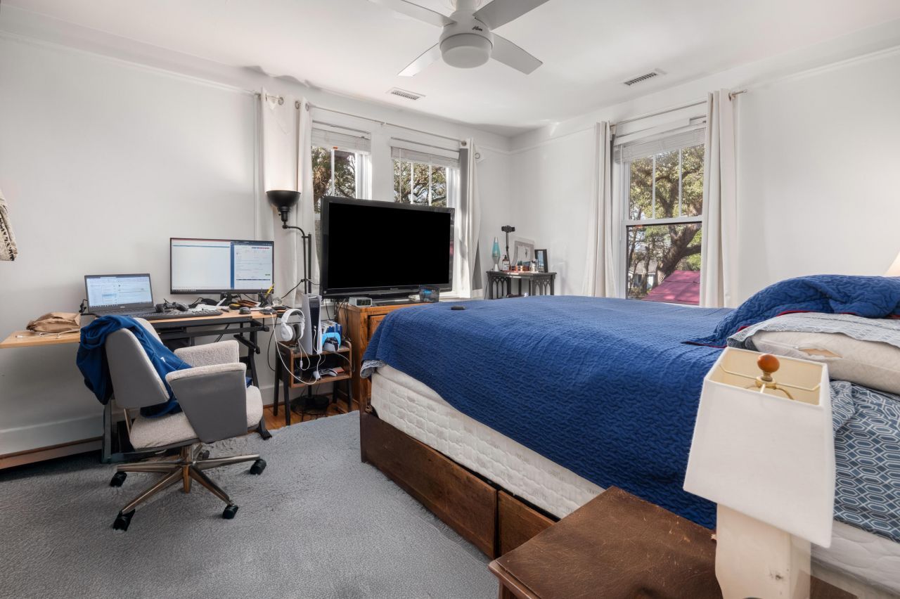 309 Tall Oak Avenue Photo 21