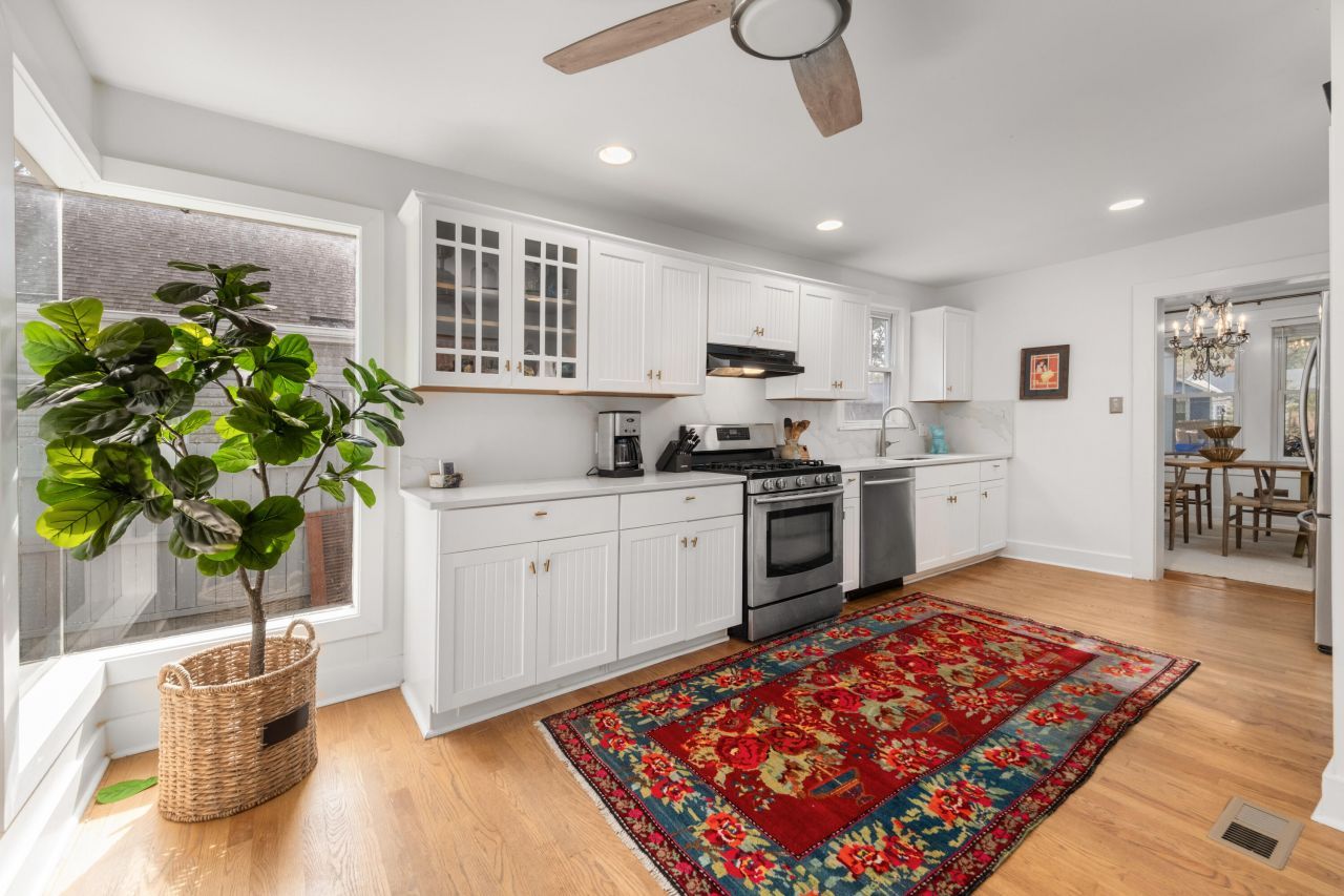 309 Tall Oak Avenue Photo 9