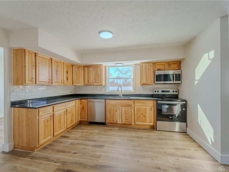 4825 Olive Road, Dayton, OH 45426 Photo 13