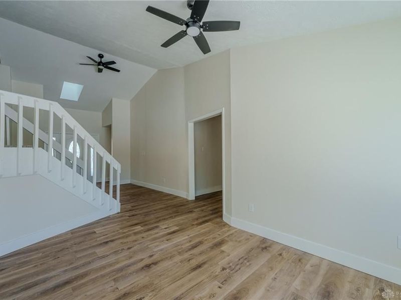 4825 Olive Road, Dayton, OH 45426 Photo 9