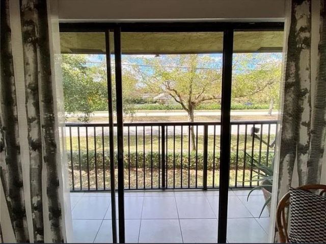 11613 NW 28th Street, Unit 2, Coral Springs, FL 33065 Photo