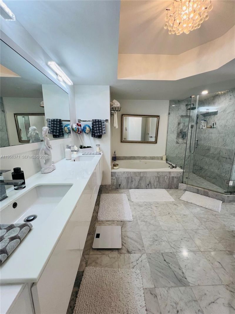 3640 Yacht Club Dr , Unit 609, Aventura, FL 33180 Photo