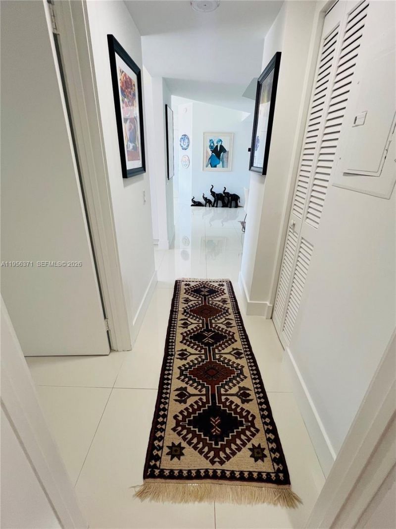 3640 Yacht Club Dr , Unit 609, Aventura, FL 33180 Photo