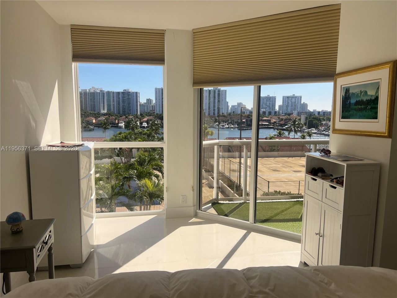 3640 Yacht Club Dr , Unit 609, Aventura, FL 33180 Photo