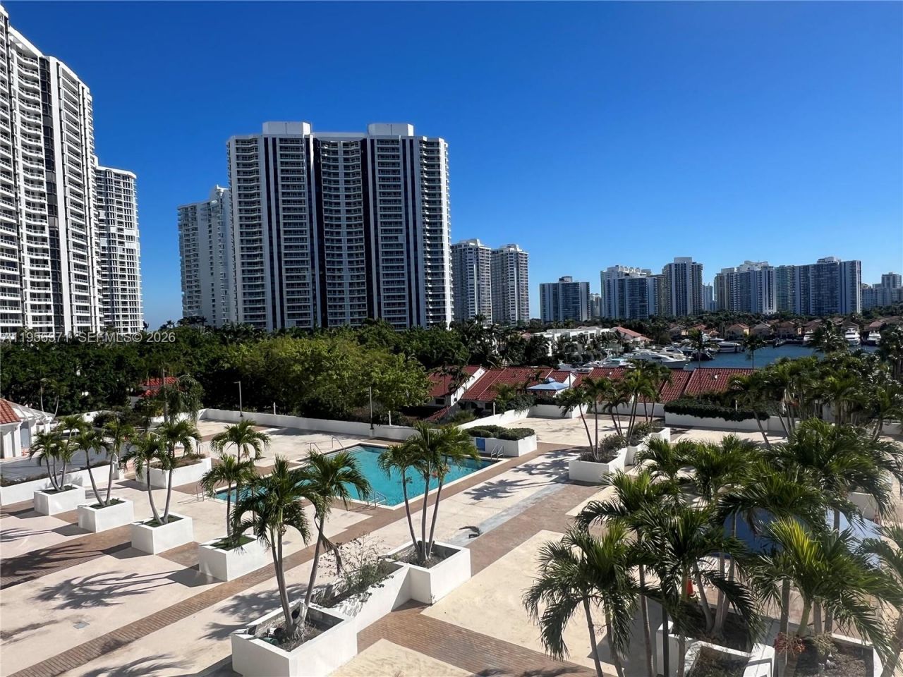 3640 Yacht Club Dr , Unit 609, Aventura, FL 33180 Photo