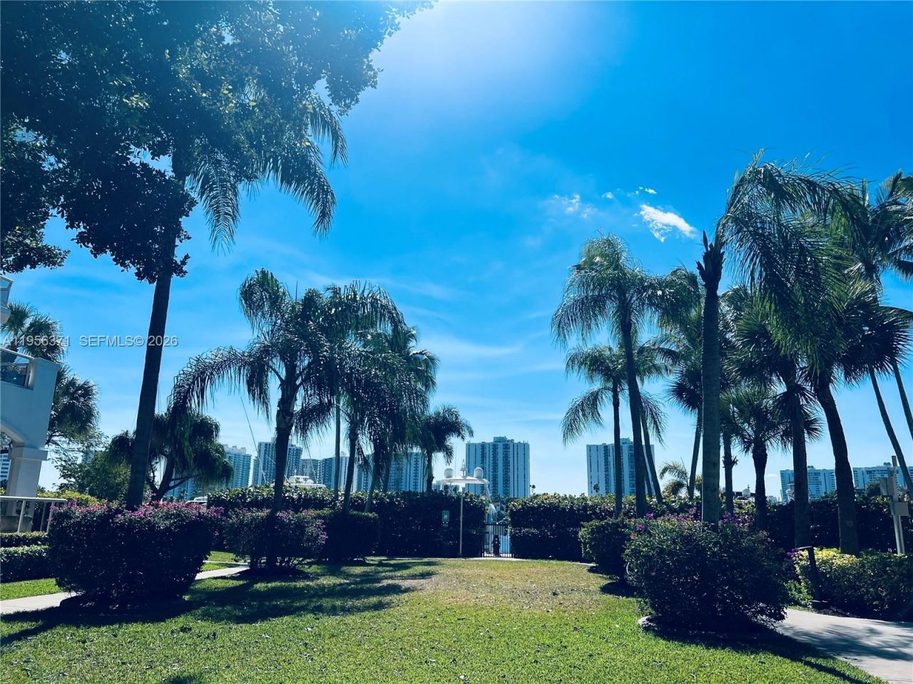 3640 Yacht Club Dr , Unit 609, Aventura, FL 33180 Photo